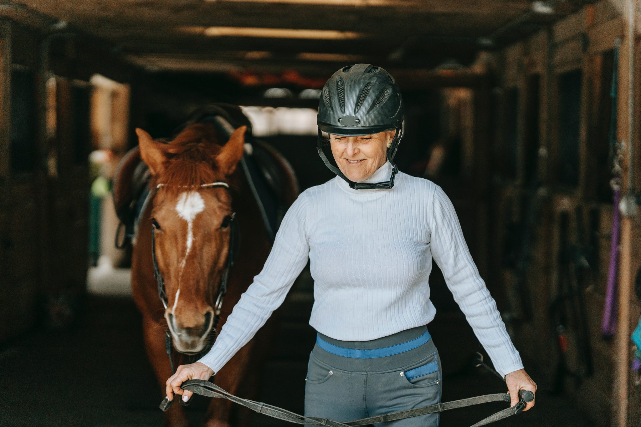 Horse rider injuries: how chiropractic treatment makes you a better horse rider and alleviates injuries with your chiropractor in Southampton and Ferndown